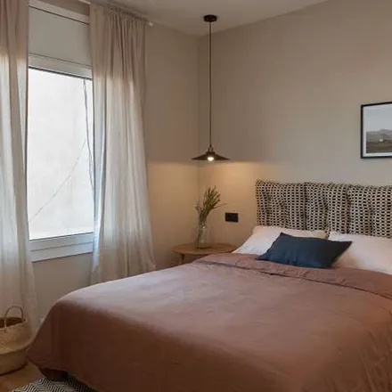 Rent this 2 bed apartment on Rambla de Catalunya in 57, 59