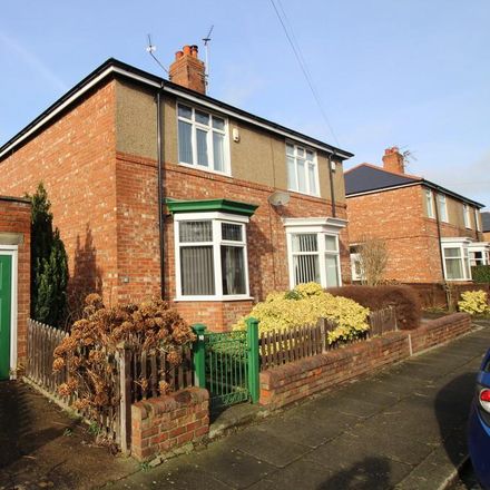 Rent this 2 bed house on Garthlands Road in Darlington, DL3 9EP