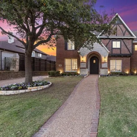 Buy this 5 bed house on 5505 Lindsey Drive in Plano, TX 75093
