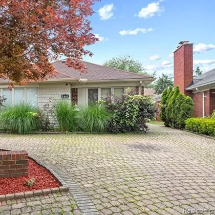 Image 1 - 5661 McMillan Street, Dearborn Heights, MI 48127, USA - House for sale