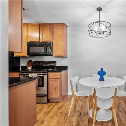 Image 7 - Gremar Apartments, 821 Douglas Avenue, Minneapolis, MN 55403, USA - Condo for sale