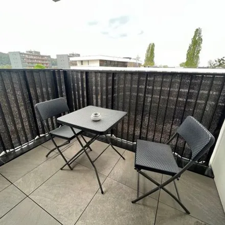 Rent this 2 bed apartment on Rue de Sedent 38-42 in 5100 Jambes, Belgium