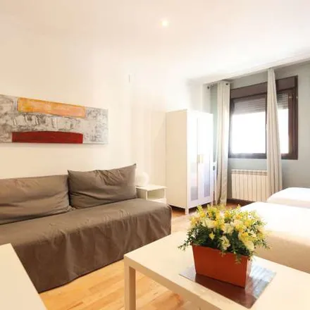 Image 7 - Calle Valeria, 10, 28007 Madrid, Spain - Apartment for rent