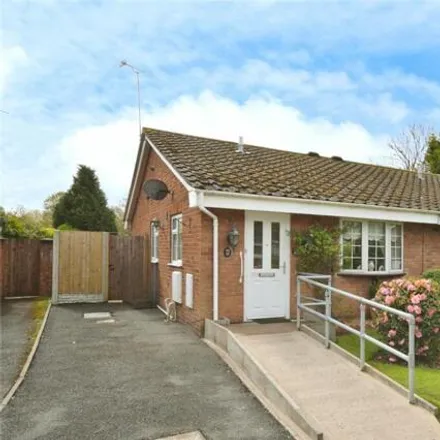 Buy this 2 bed house on 158 Meadow Lane in Newhall, DE11 0UT