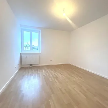 Rent this 4 bed apartment on Wiener Wohnen in Billrothstraße, 1190 Vienna