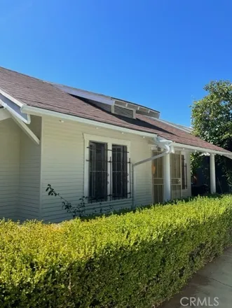 Rent this 1 bed house on Food 4 Less in Serrano Avenue, Los Angeles