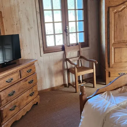 Rent this 4 bed townhouse on 73670 Saint-Pierre-d'Entremont (Savoie)
