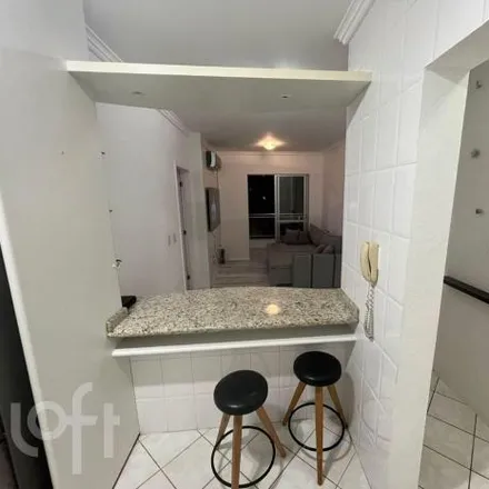 Buy this 3 bed apartment on Lavanderia Kilav in Travessa Hélio Trilha, Itacorubi
