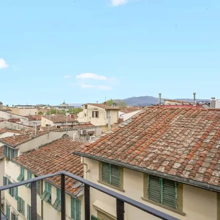 Image 6 - rasoi hair jazz, Via Ghibellina, 55, 50122 Florence FI, Italy - Apartment for rent