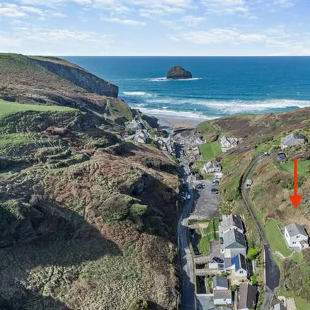 Buy this 4 bed house on Kittiwake Cottage in unnamed road, Trebarwith Strand