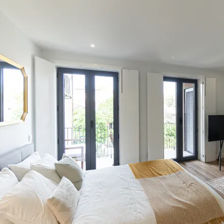 Rent this studio apartment on Mesquita Central do Porto in Rua do Heroísmo 223, 4300-255 Porto