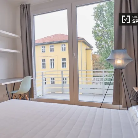 Rent this 4 bed room on Village M in Nazarethkirchstraße 51, 13347 Berlin