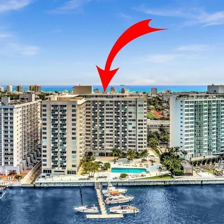 Image 2 - Mirador Apartments North Tower, 1200 West Avenue, Miami Beach, FL 33139, USA - Apartment for rent