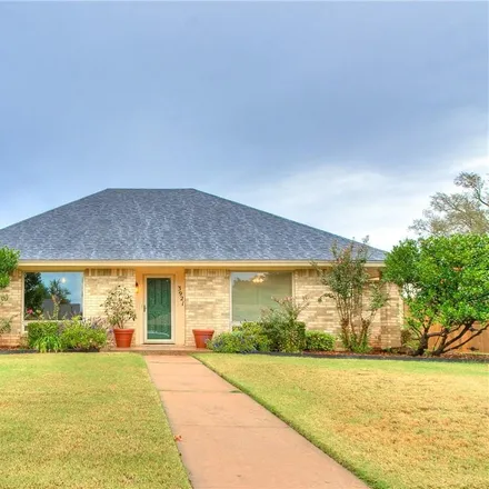 Buy this 3 bed house on 3921 Knob Hill Court in Norman, OK 73072