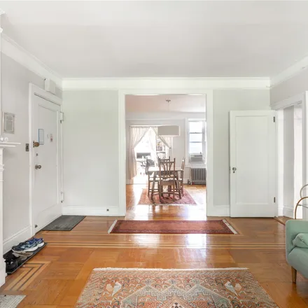 Image 5 - Terrace View, 79th Street, New York, NY 11373, USA - Condo for sale