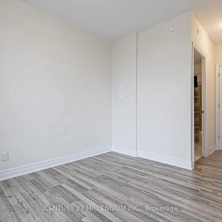 Image 4 - 9077 Jane Street, Vaughan, ON L4K 0A4, Canada - Apartment for rent