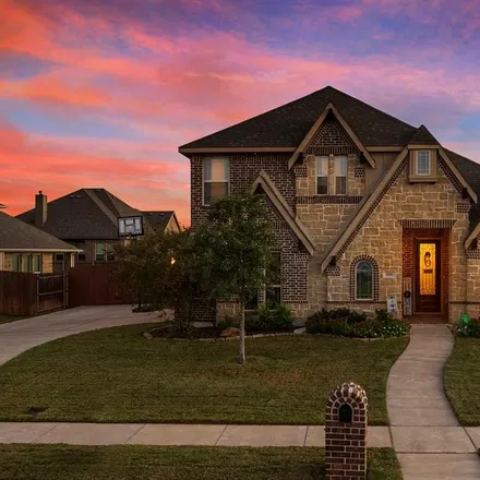 Buy this 5 bed house on 610 Harvest Trail in Midlothian, TX 76065
