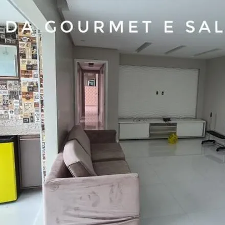 Buy this 4 bed apartment on ALT Internet in Rua Silva Ramos, Centro