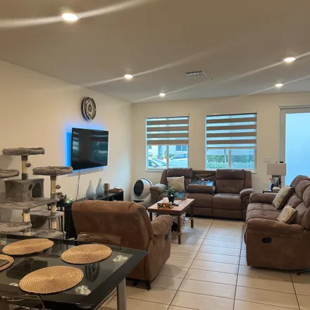 Image 4 - Northwest 94th Avenue, Doral, FL 33172, USA - Room for rent