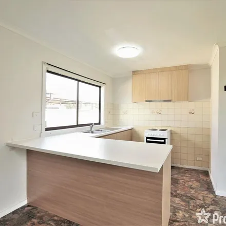 Image 5 - Cleveland Street, St Albans VIC 3021, Australia - Apartment for rent
