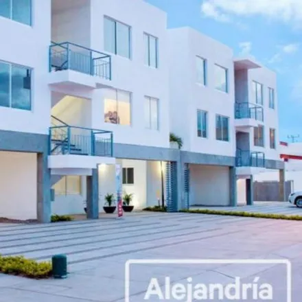 Buy this 3 bed apartment on Privada Sur in López Mateos, 82000 Mazatlán
