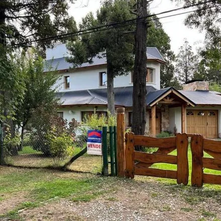 Buy this 3 bed house on Bandurrias in Pájaro Azul, 8400 San Carlos de Bariloche