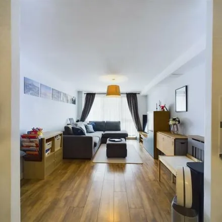 Image 3 - Rampling Court, Surrey, Great London, N/a - Apartment for sale