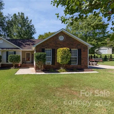 Buy this 3 bed house on 2310 Gleneagles Drive in Monroe, NC 28110