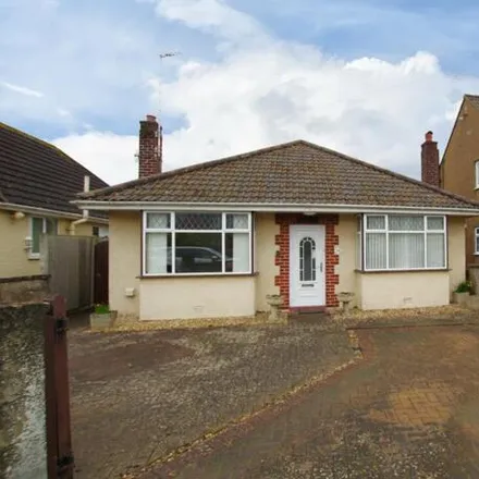 Buy this 3 bed house on 8 Ellesmere Road in Uphill, BS23 4UT