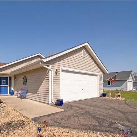 Buy this 2 bed house on 134 Ridgebrook Drive in Cannon Falls, MN 55009