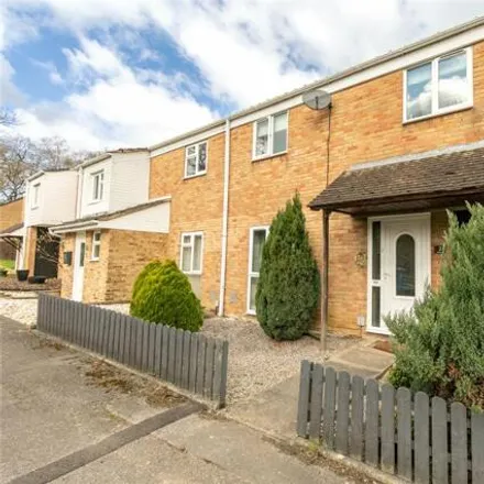 Buy this 3 bed townhouse on Melrose in Bracknell, RG12 7LE