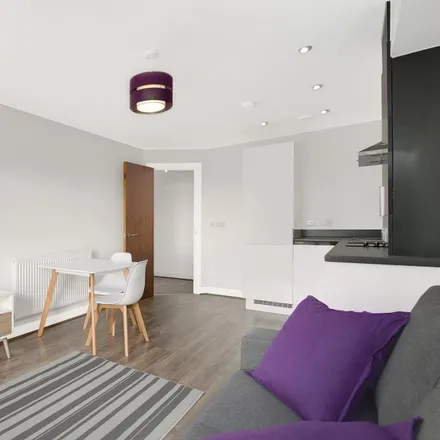 Image 3 - Lombard Street, Highgate, B12 0AD, United Kingdom - Apartment for rent