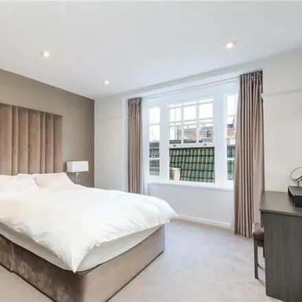 Image 2 - Clarewood Court, Seymour Place, London, W1H 2NH, United Kingdom - Room for rent