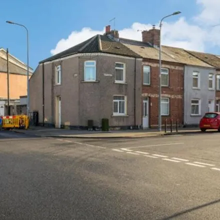 Buy this 3 bed townhouse on Virgil Street in Cardiff, CF11 6NS