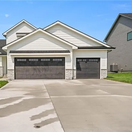 Buy this 5 bed house on Green Leaf Circle in Norwalk, IA 50211