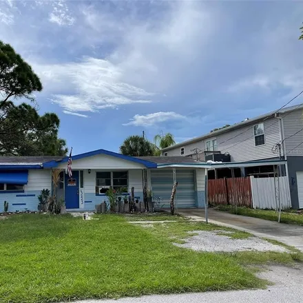 Buy this 2 bed house on 13223 Lisa Drive in Hudson, FL 34667