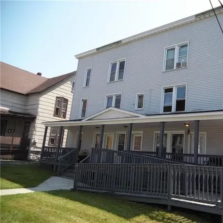 Buy this 6 bed house on 248 East Main Street in City of Watertown, NY 13601