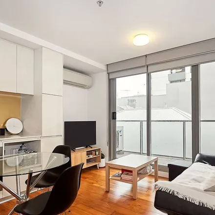 Image 4 - 105 Bay Street, Port Melbourne VIC 3207, Australia - Apartment for rent