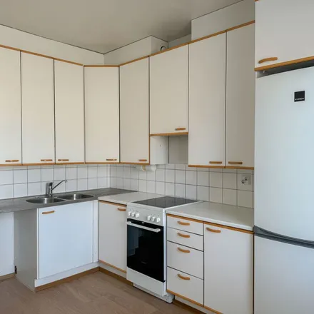Image 3 - Oljenkorsi 4, 01370 Vantaa, Finland - Apartment for rent