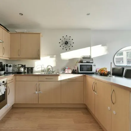 Rent this 4 bed townhouse on Chessington Road in Ewell, KT19 9RQ