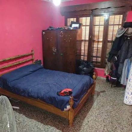 Buy this 4 bed house on Leonardo Rosales 5401 in Primero de Mayo, Cordoba