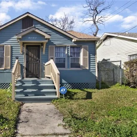 Rent this 2 bed house on 2833 Jones Street in Houston, TX 77026