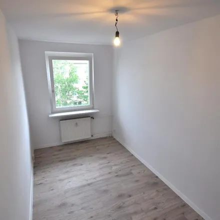 Rent this 3 bed apartment on Bautzener Straße 63 in 02943 Weißwasser/O.L. - Běła Woda, Germany