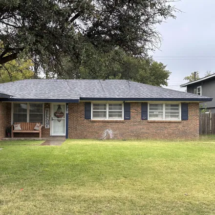Buy this 3 bed house on 744 Oak Street in Dimmitt, TX 79027