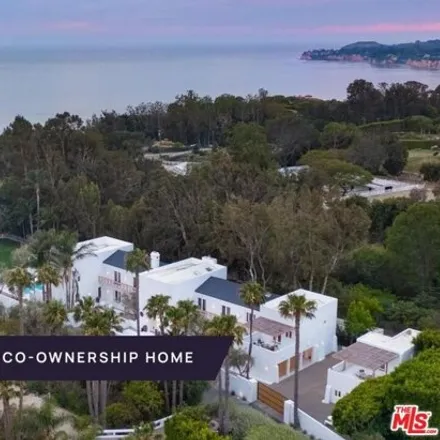 Buy this 7 bed house on 27405 Pacific Coast Hwy in Malibu, California