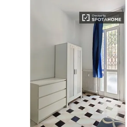 Image 7 - Via Monzambano, 20159 Milan MI, Italy - Room for rent
