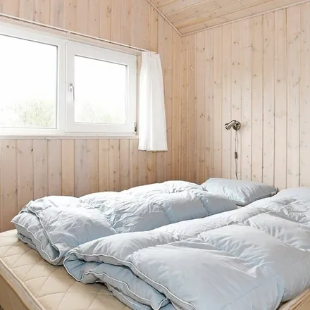 Rent this 3 bed house on HAZE Over Haarum - Harboøre Musikfestival in Engvej, 7673 Harboøre