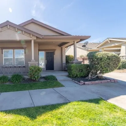 Buy this 3 bed house on 1523 Irvin Court in Oakdale, CA 95361