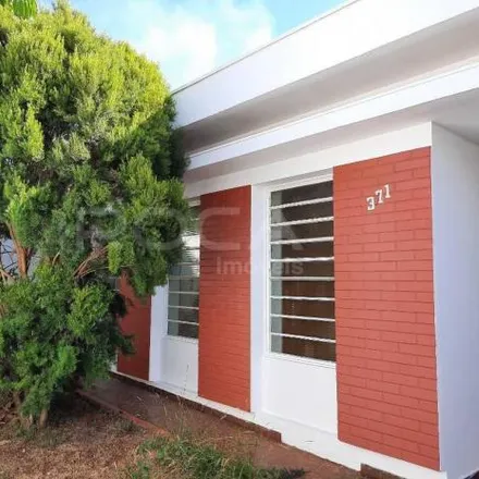 Buy this 3 bed house on Hamburgueria & Steakhouse PQ in Rua São Paulo 285, Vila Monteiro Gleba I