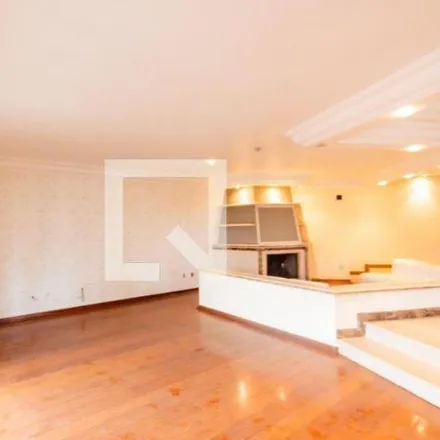 Rent this 5 bed apartment on Rua João Fernandes in Vila Alpina, Santo André - SP